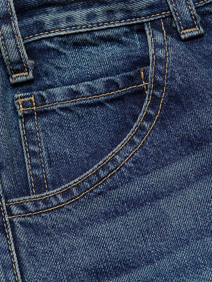 Nili Lotan Women's Salome Wide-Leg Jeans - Simon Wash | Thumbnail 7 Nili Lotan Women's Salome Wide-Leg Jeans - Simon Wash | Thumbnail 7