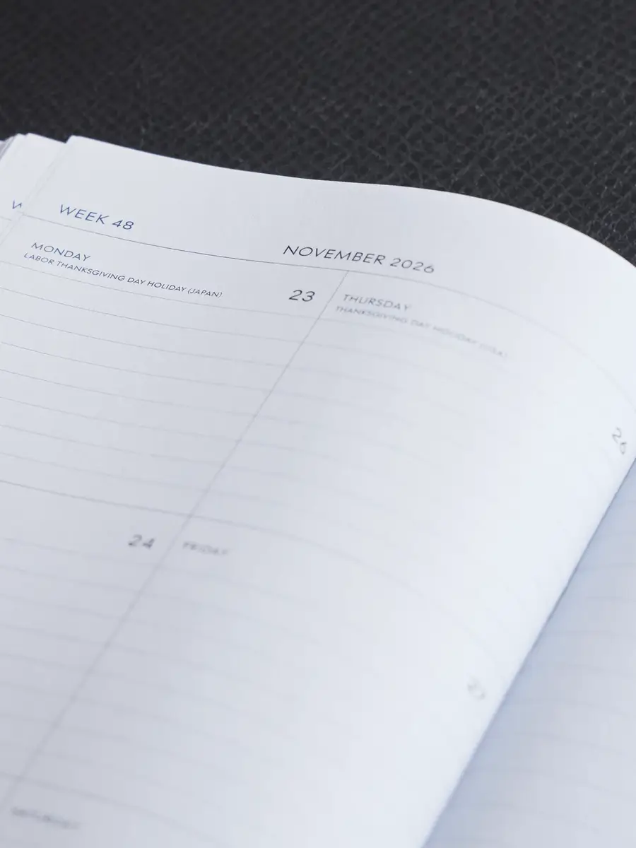 Smythson 2026 Soho Panama Cross-Grain Leather Diary - Men | Thumbnail 3 Smythson 2026 Soho Panama Cross-Grain Leather Diary - Men | Thumbnail 3
