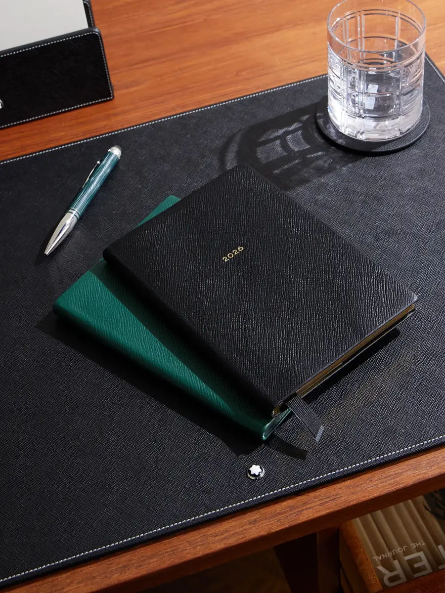 Smythson 2026 Soho Panama Cross-Grain Leather Diary - Men | Thumbnail 2 Smythson 2026 Soho Panama Cross-Grain Leather Diary - Men | Thumbnail 2