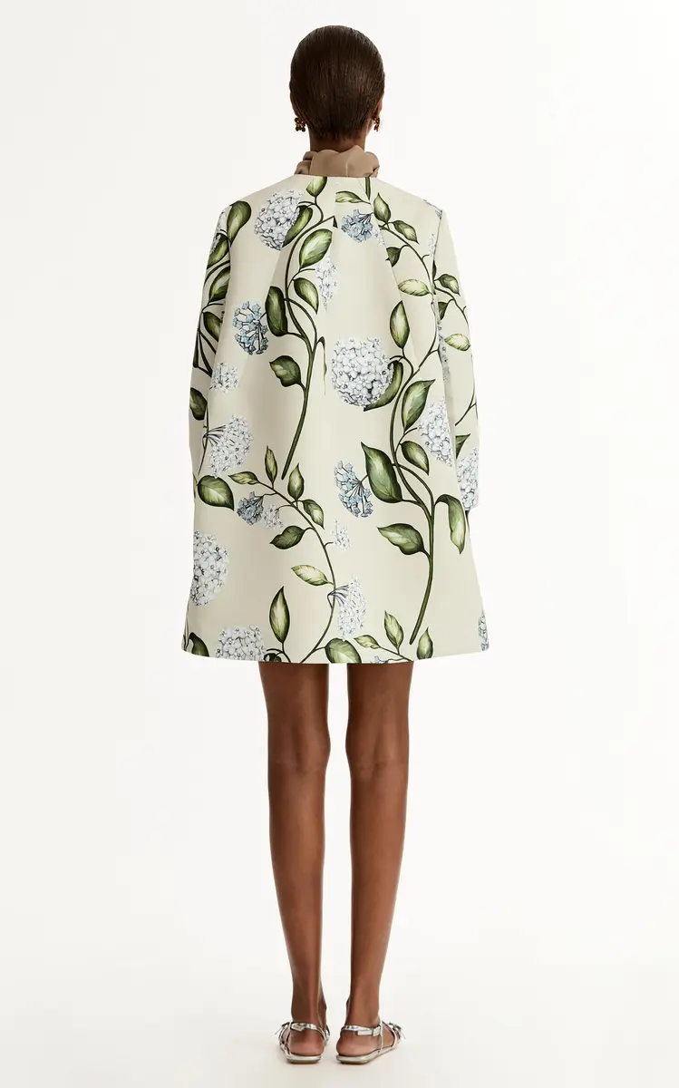 Oscar de la Renta Porcelain Flowers Short Faille Coat | Thumbnail 14 Oscar de la Renta Porcelain Flowers Short Faille Coat | Thumbnail 14
