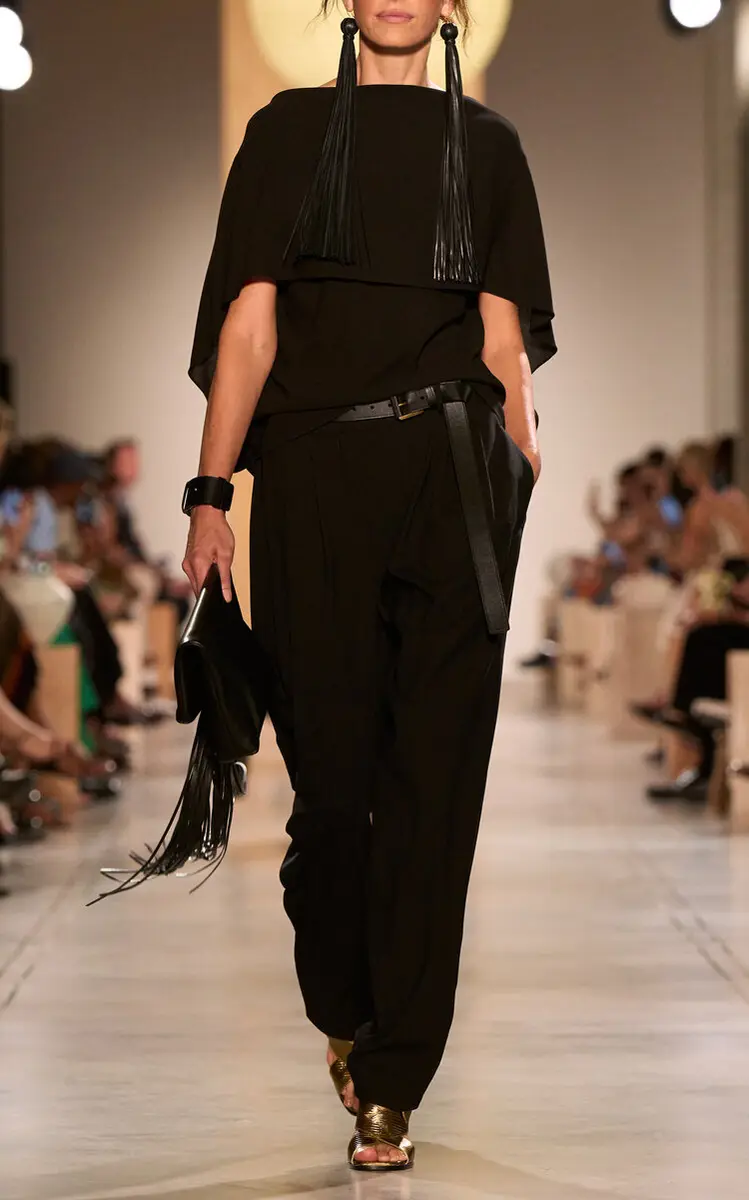 Michael Kors Collection Pleated Stretch Tissue Wool Crepe Barrel Pants - Black | Thumbnail 2