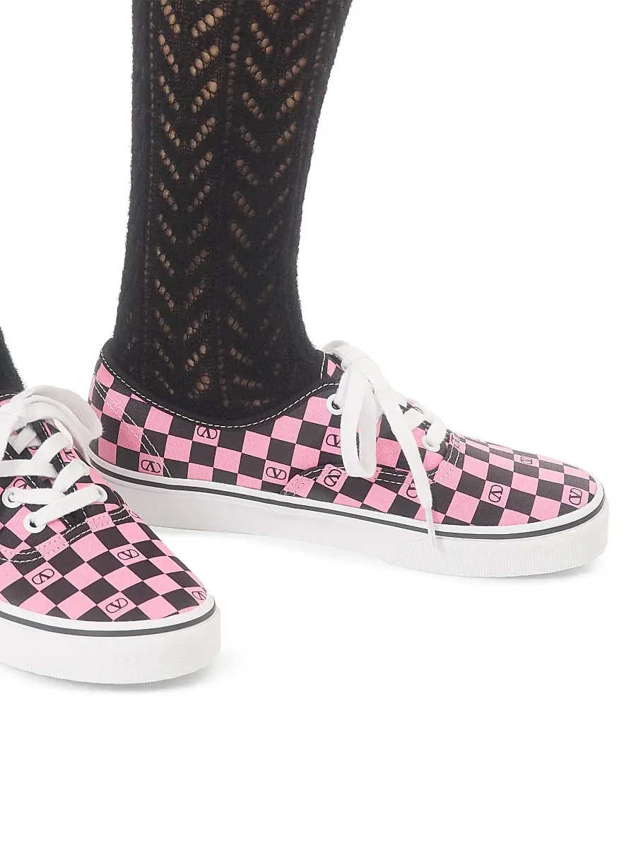 Valentino Garavani and Vans Women's Low-Top Sneakers - Rouge Pur Black | Thumbnail 16 Valentino Garavani and Vans Women's Low-Top Sneakers - Rouge Pur Black | Thumbnail 16