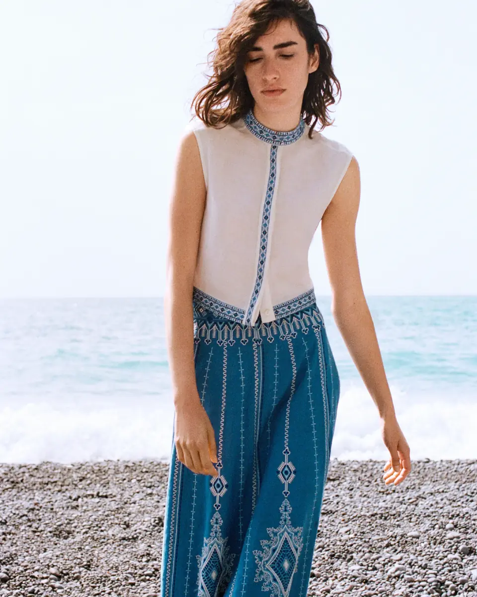 Emporio Sirenuse Andorra Top with Astragal Embroidery | Thumbnail 6