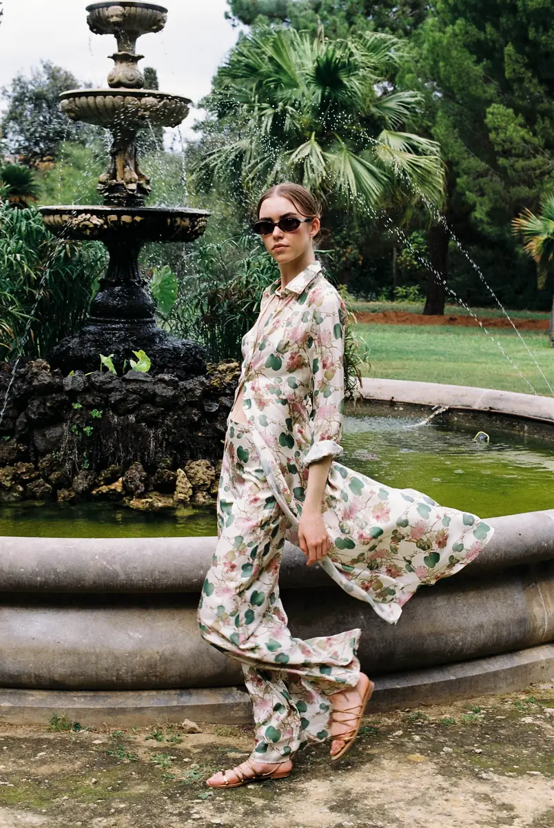 Emporio Sirenuse Blair Trousers in Dragonfly Print | Thumbnail 13 Emporio Sirenuse Blair Trousers in Dragonfly Print | Thumbnail 13