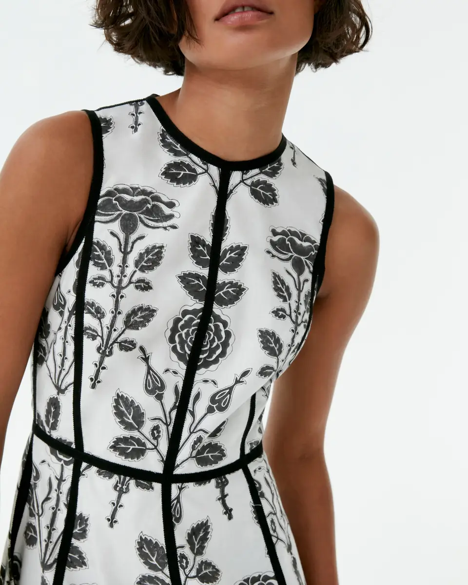 Emporio Sirenuse Clodette Dress in Black Rose Print | Thumbnail 2 Emporio Sirenuse Clodette Dress in Black Rose Print | Thumbnail 2