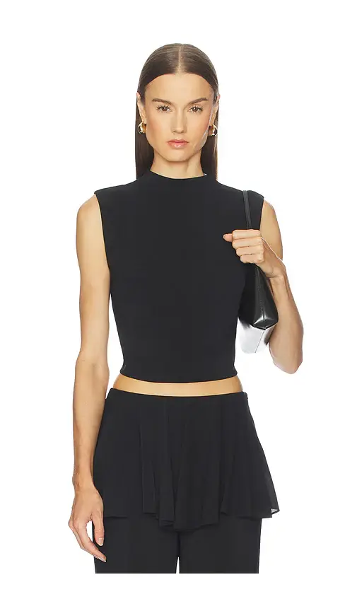 L'Academie Teshi Top | Image 1 L'Academie Teshi Top | Image 1