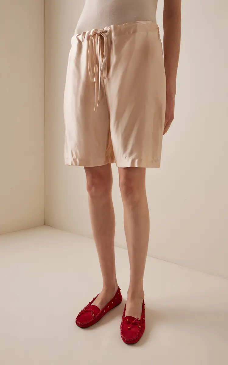 Khaite Rohe Satin Shorts | Thumbnail 3 Khaite Rohe Satin Shorts | Thumbnail 3