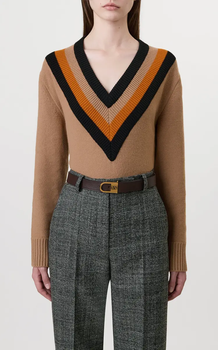 Valentino Garavani Chevron-Detailed virgin Wool Sweater | Thumbnail 2 Valentino Garavani Chevron-Detailed virgin Wool Sweater | Thumbnail 2