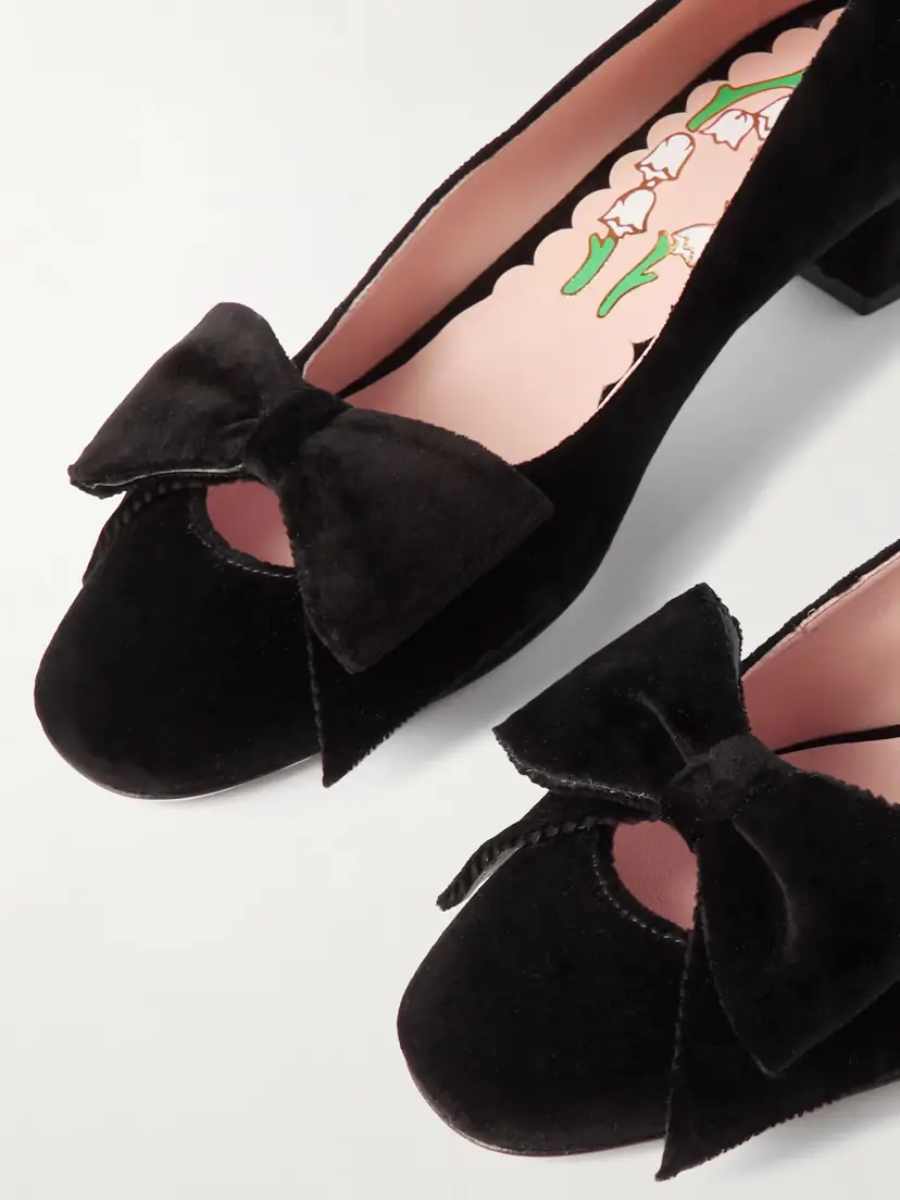 Valentino Garavani Bowow 45 Bow-embellished Velvet Pumps | Thumbnail 4