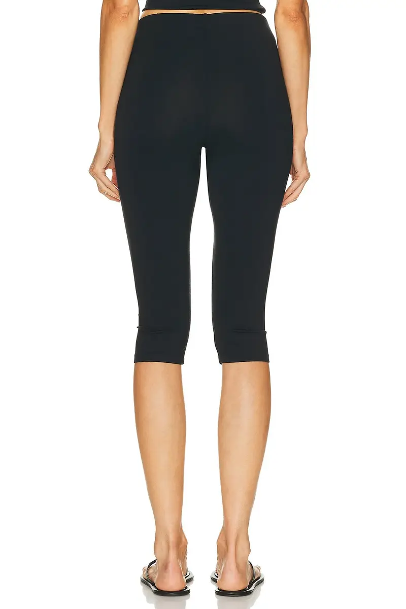 Skims Smooth Lounge Capri Pant | Thumbnail 4