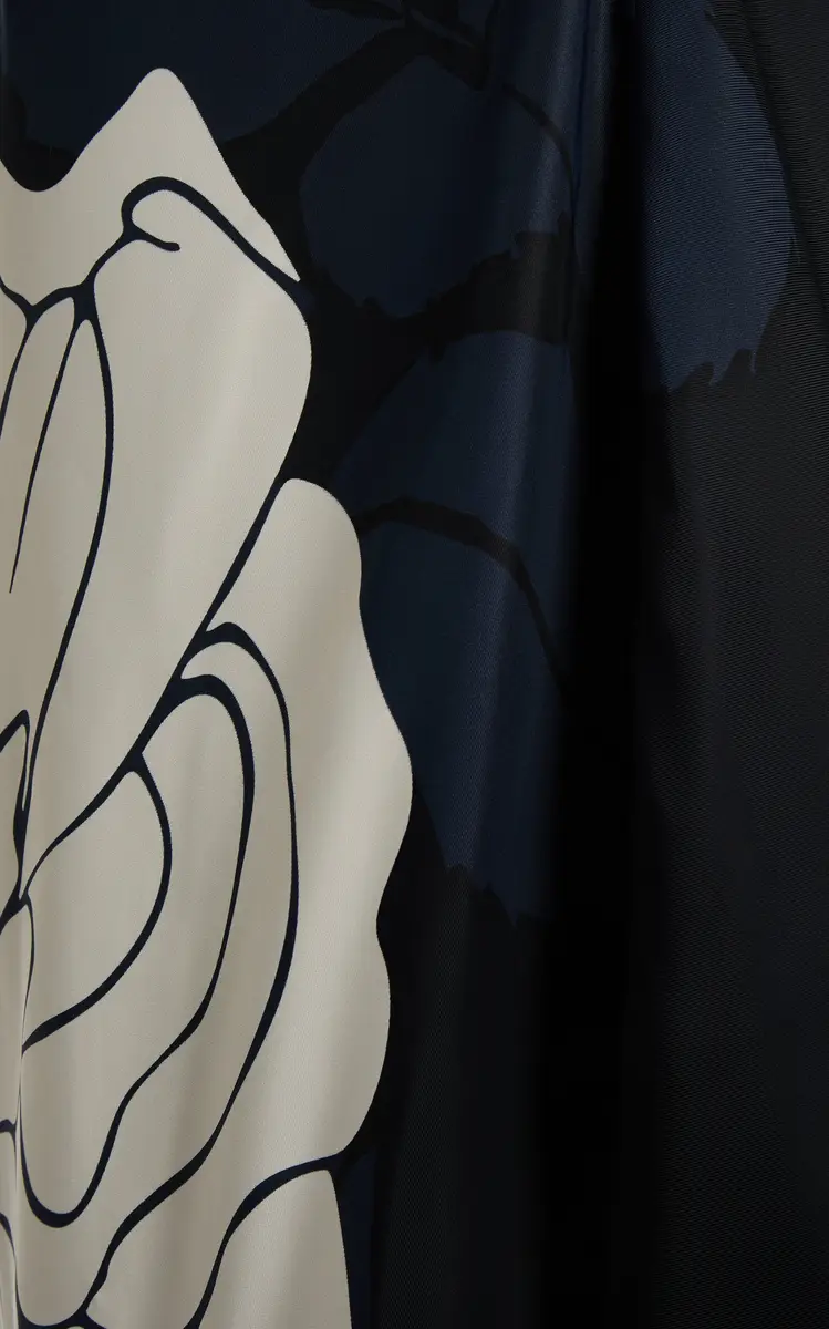 Victoria Beckham Rose-Print Satin Midi Skirt | Thumbnail 6 Victoria Beckham Rose-Print Satin Midi Skirt | Thumbnail 6