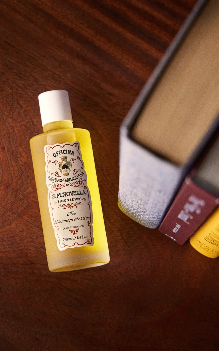 Santa Maria Novella Dermo Protective Oil | Thumbnail 2 Santa Maria Novella Dermo Protective Oil | Thumbnail 2