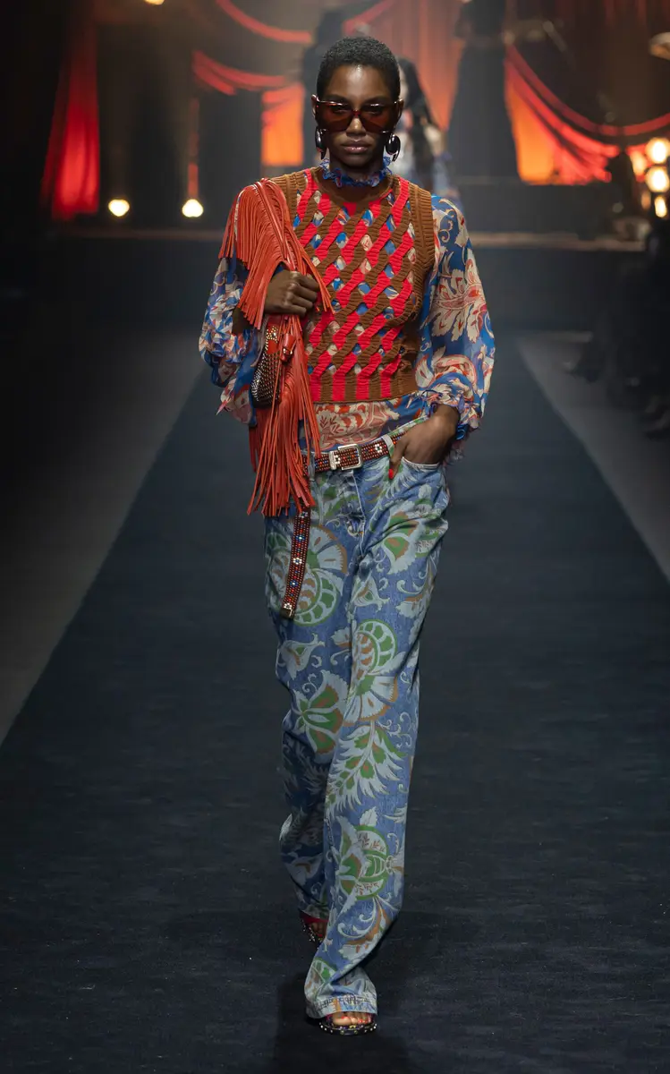 Etro Embroidered Beaded Belt | Thumbnail 2