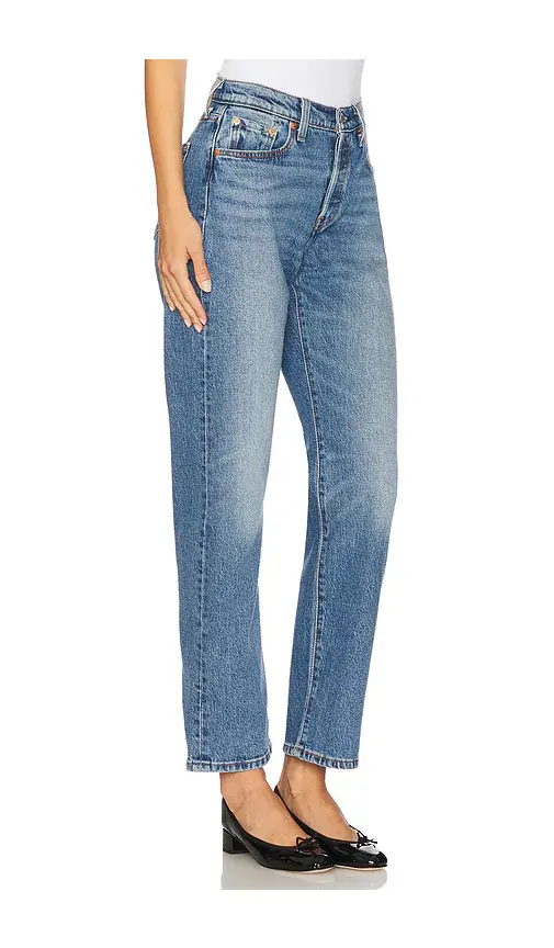 Levi's 501 Curve Jeans | Thumbnail 2 Levi's 501 Curve Jeans | Thumbnail 2