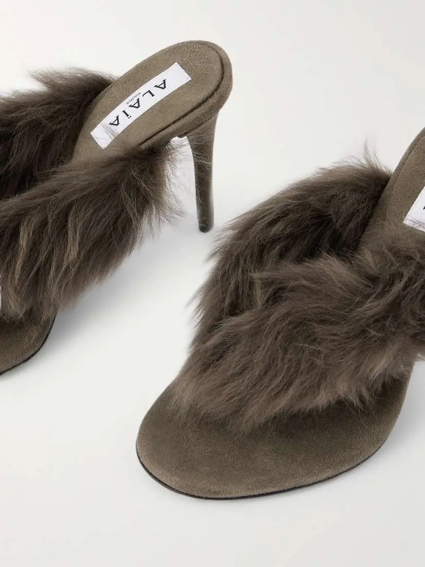 Alaïa Shearling Mules | Thumbnail 4