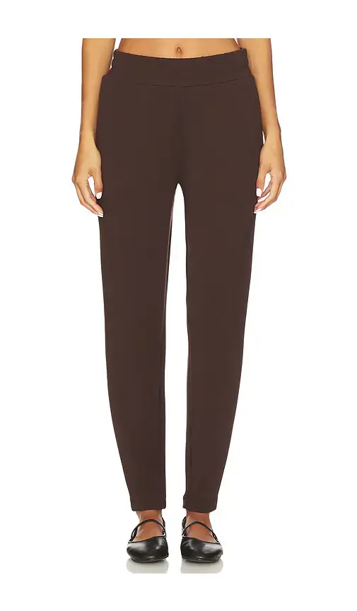 The Slim 25 Pant