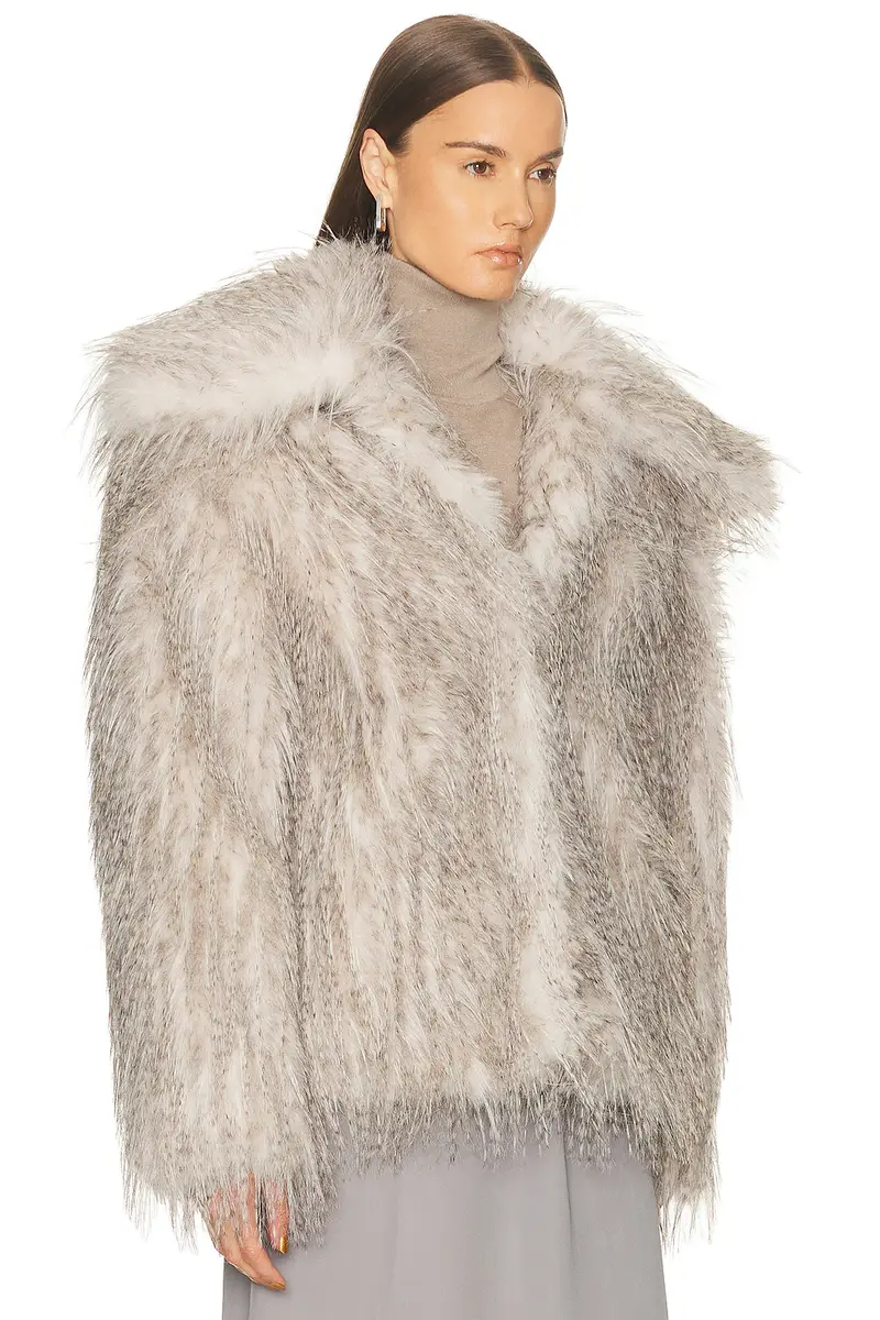 Aknvas Dagmar Short Faux Fur Coat | Thumbnail 3 Aknvas Dagmar Short Faux Fur Coat | Thumbnail 3