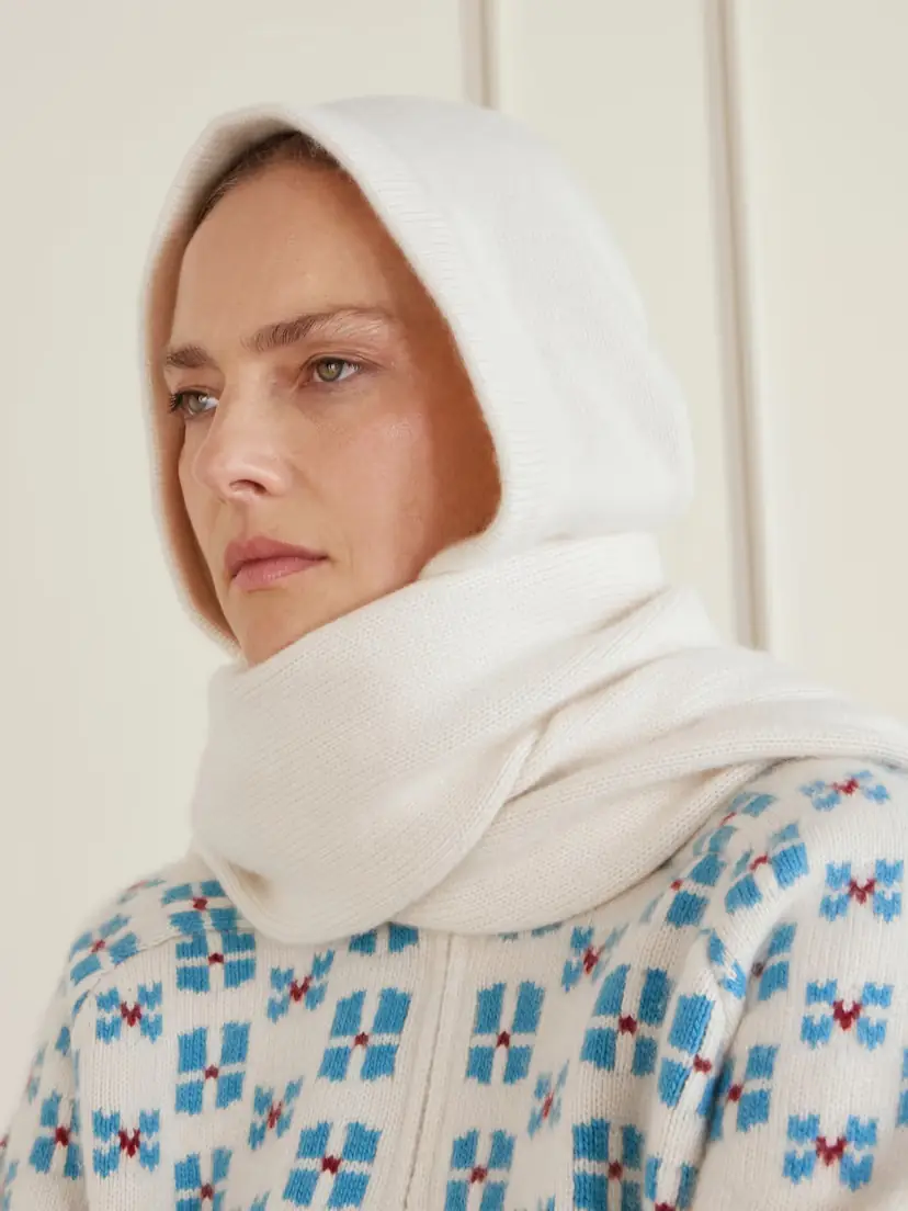 Calle Del Mar Winter Hooded Fair Isle Cashmere Scarf | Thumbnail 4 Calle Del Mar Winter Hooded Fair Isle Cashmere Scarf | Thumbnail 4