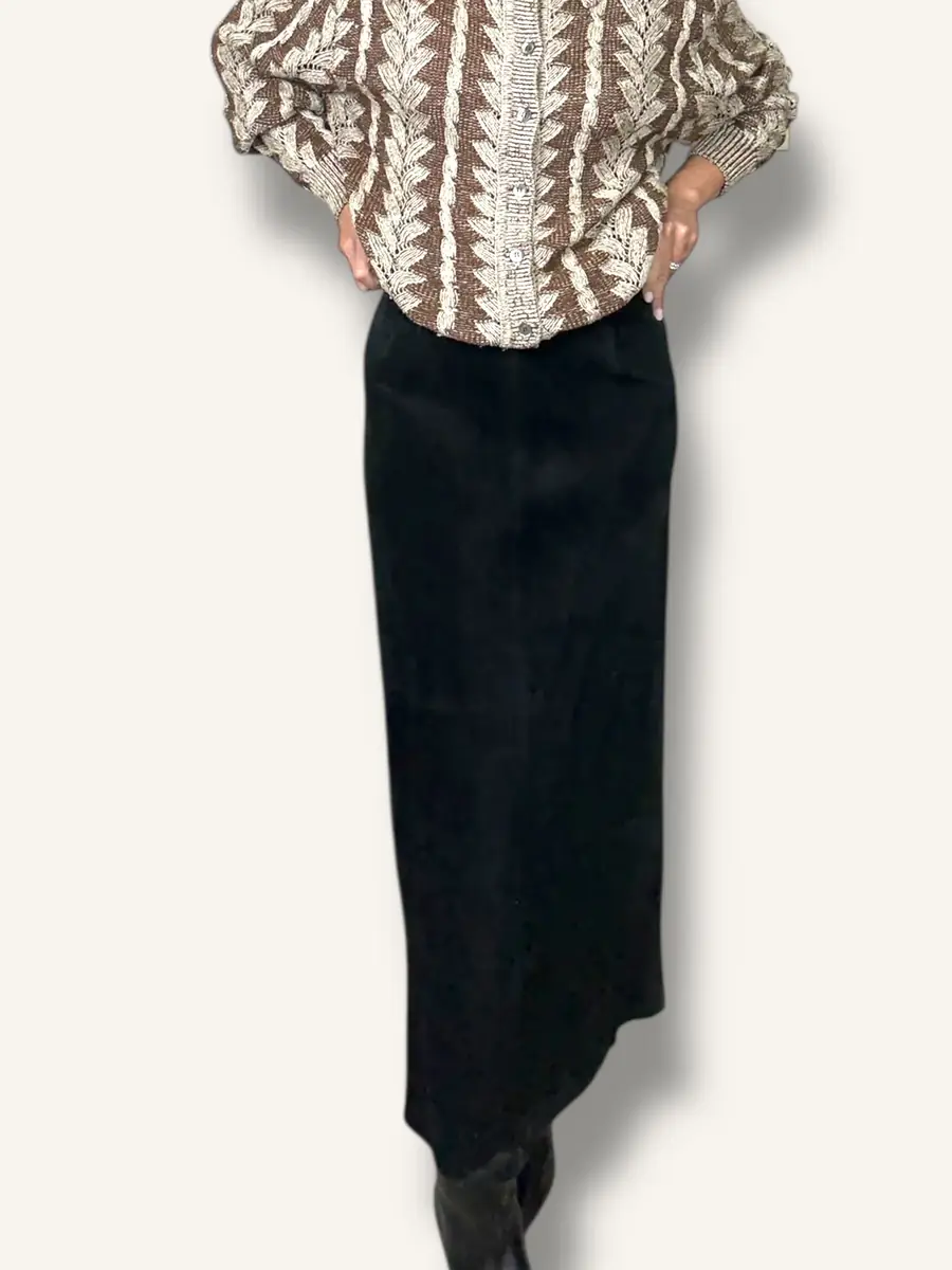 Jen Wonders Studio Suede Midi Skirt | Thumbnail 4 Jen Wonders Studio Suede Midi Skirt | Thumbnail 4