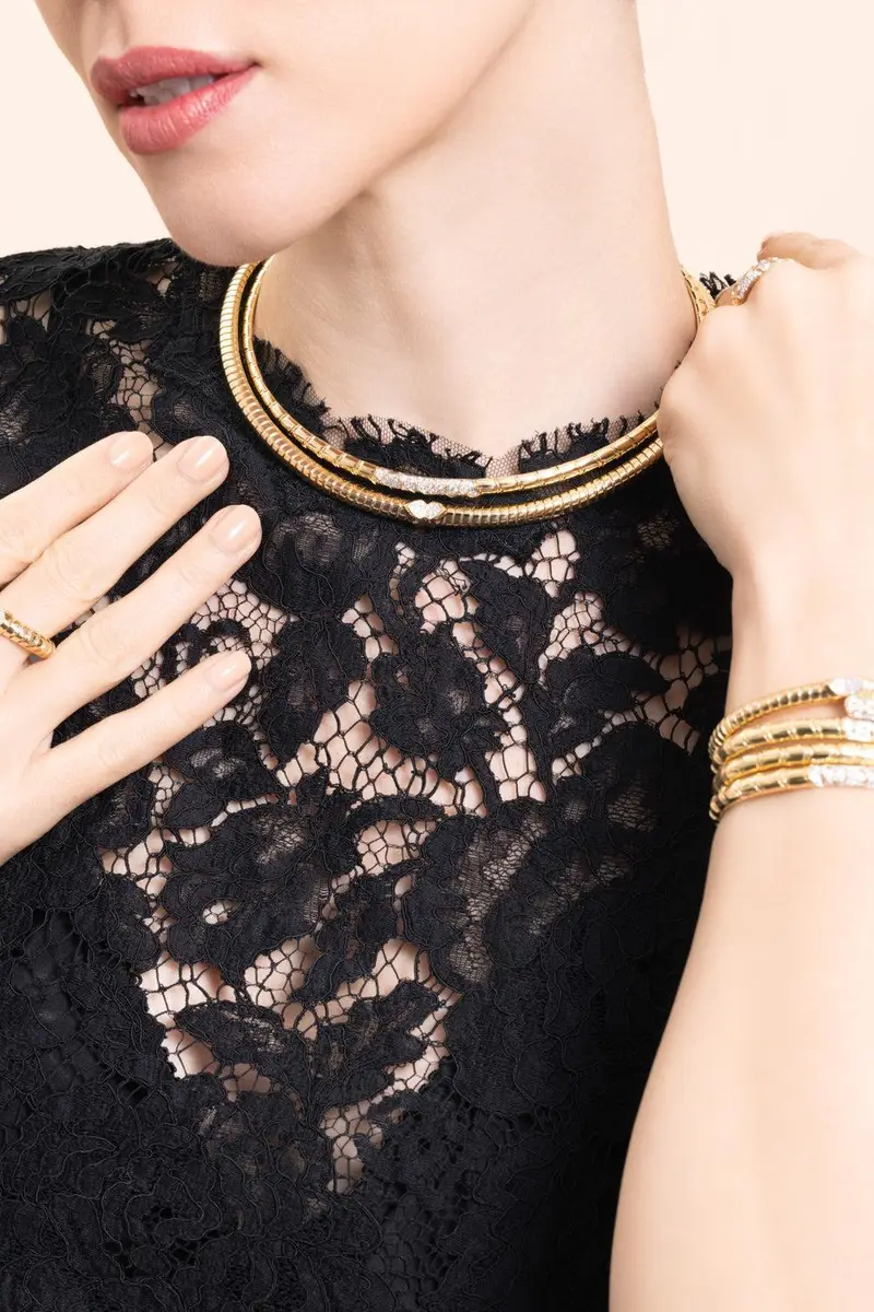 Marina B Diamond Trisolina Collar Necklace | Thumbnail 4