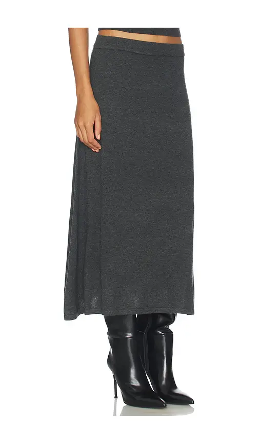 ASTR The Label Deora Sweater Skirt | Thumbnail 2 ASTR The Label Deora Sweater Skirt | Thumbnail 2