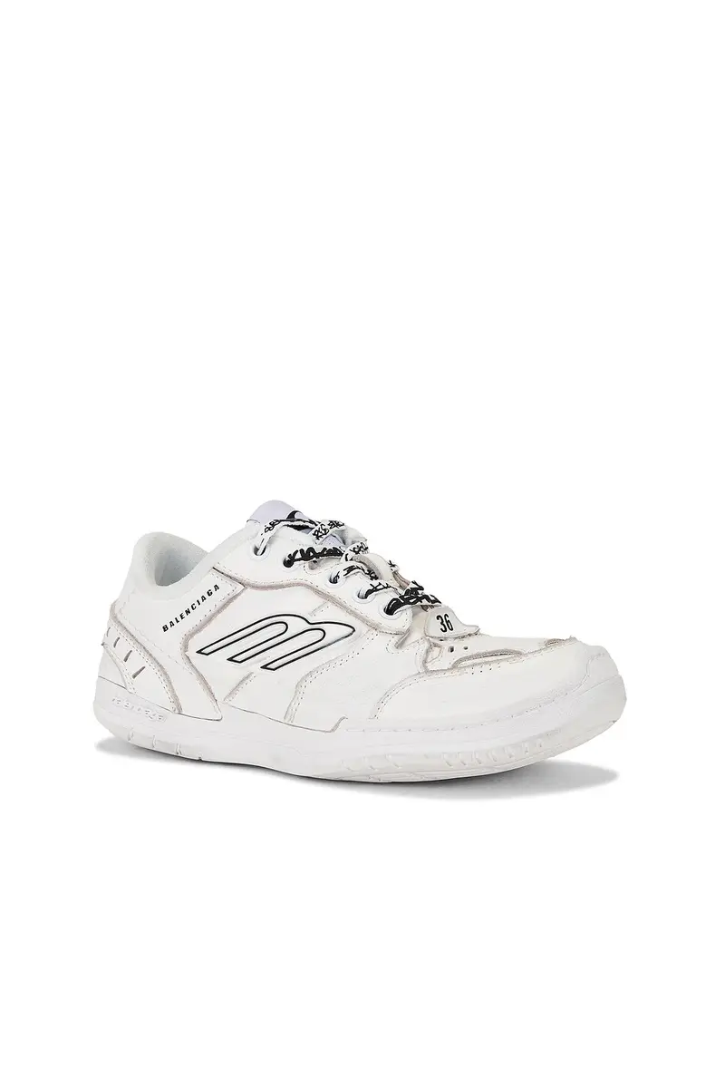 Balenciaga Hamptons Sneaker | Thumbnail 2 Balenciaga Hamptons Sneaker | Thumbnail 2