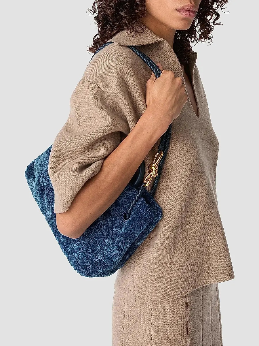 Bottega Veneta Women's Medium Andiamo Dyed Shearling Top Handle Bag | Thumbnail 2