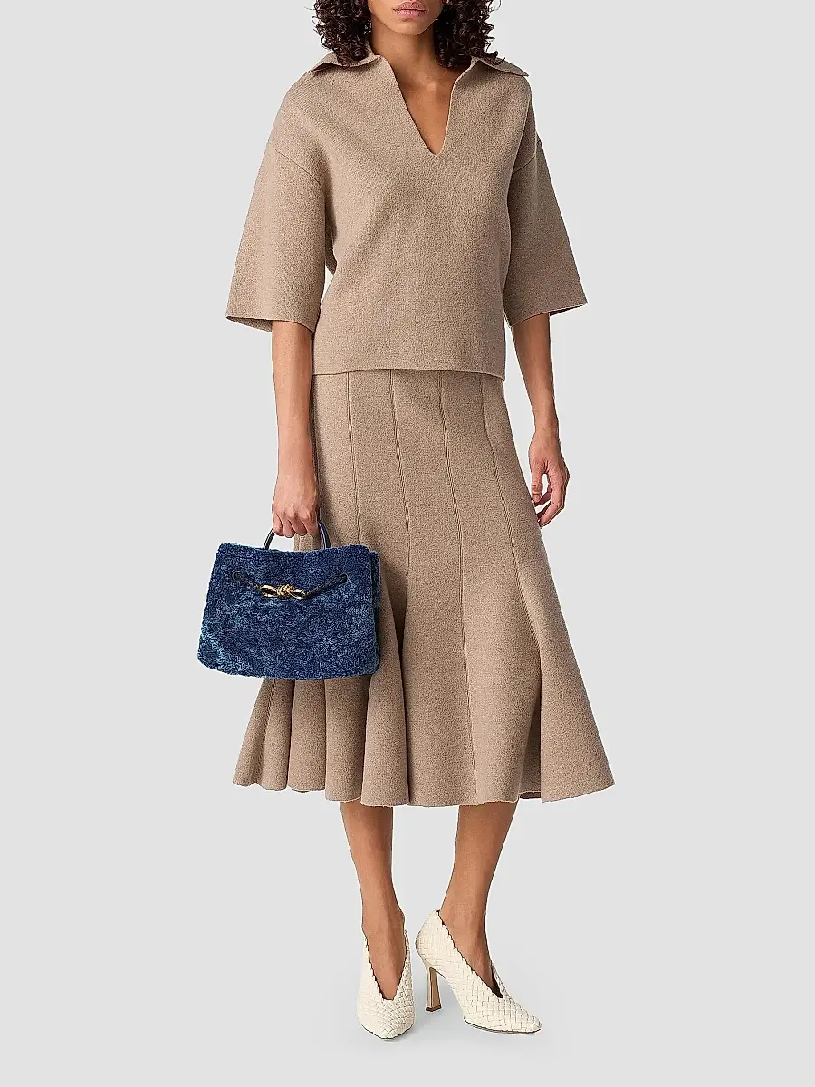 Bottega Veneta Women's Medium Andiamo Dyed Shearling Top Handle Bag | Thumbnail 4