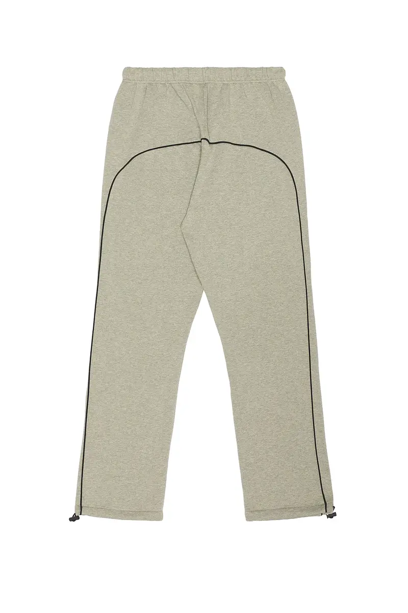 Fear of God ESSENTIALS Relaxed Fleece Sweatpant With Piping | Thumbnail 5