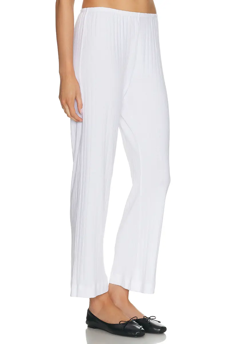 DONNI. The Pointelle Simple Crop Pant | Thumbnail 2