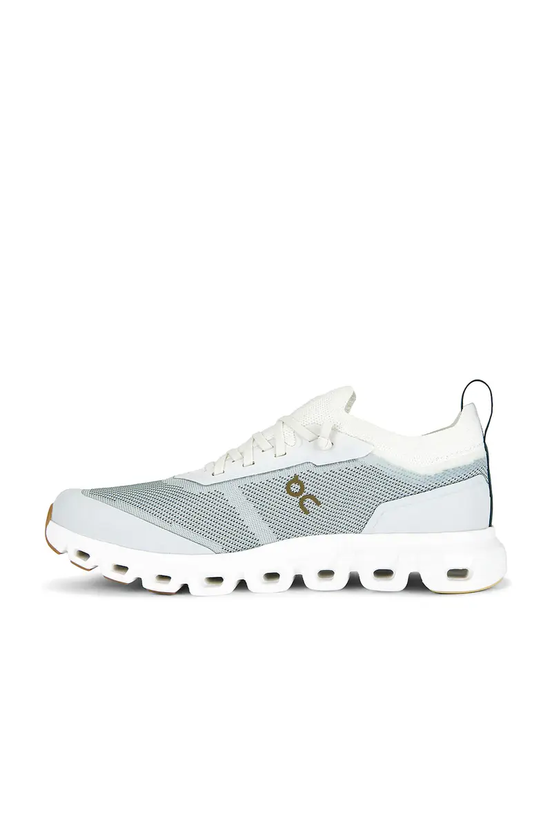 ON Cloud 6 Versa Sneakers | Thumbnail 5