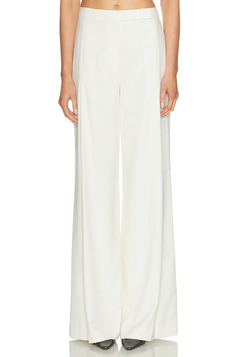 Alexis Jude Pant | Image 1 Alexis Jude Pant | Image 1