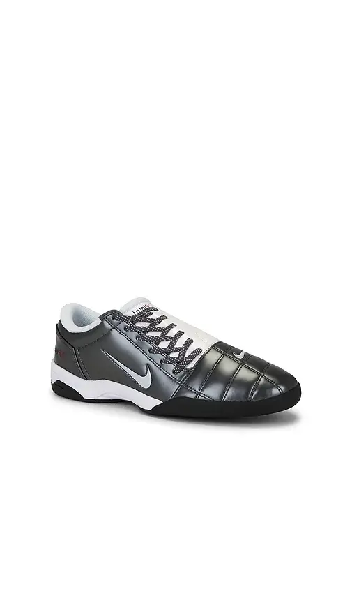 Nike Total 90 | Thumbnail 2