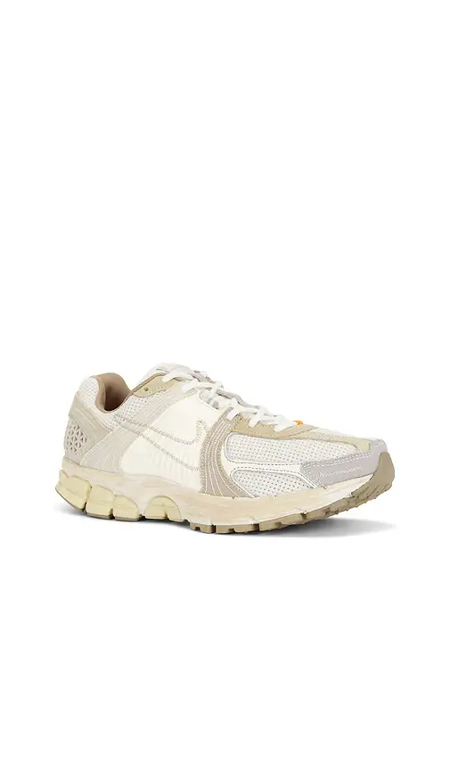 Nike Zoom Vomero 5 | Thumbnail 2 Nike Zoom Vomero 5 | Thumbnail 2