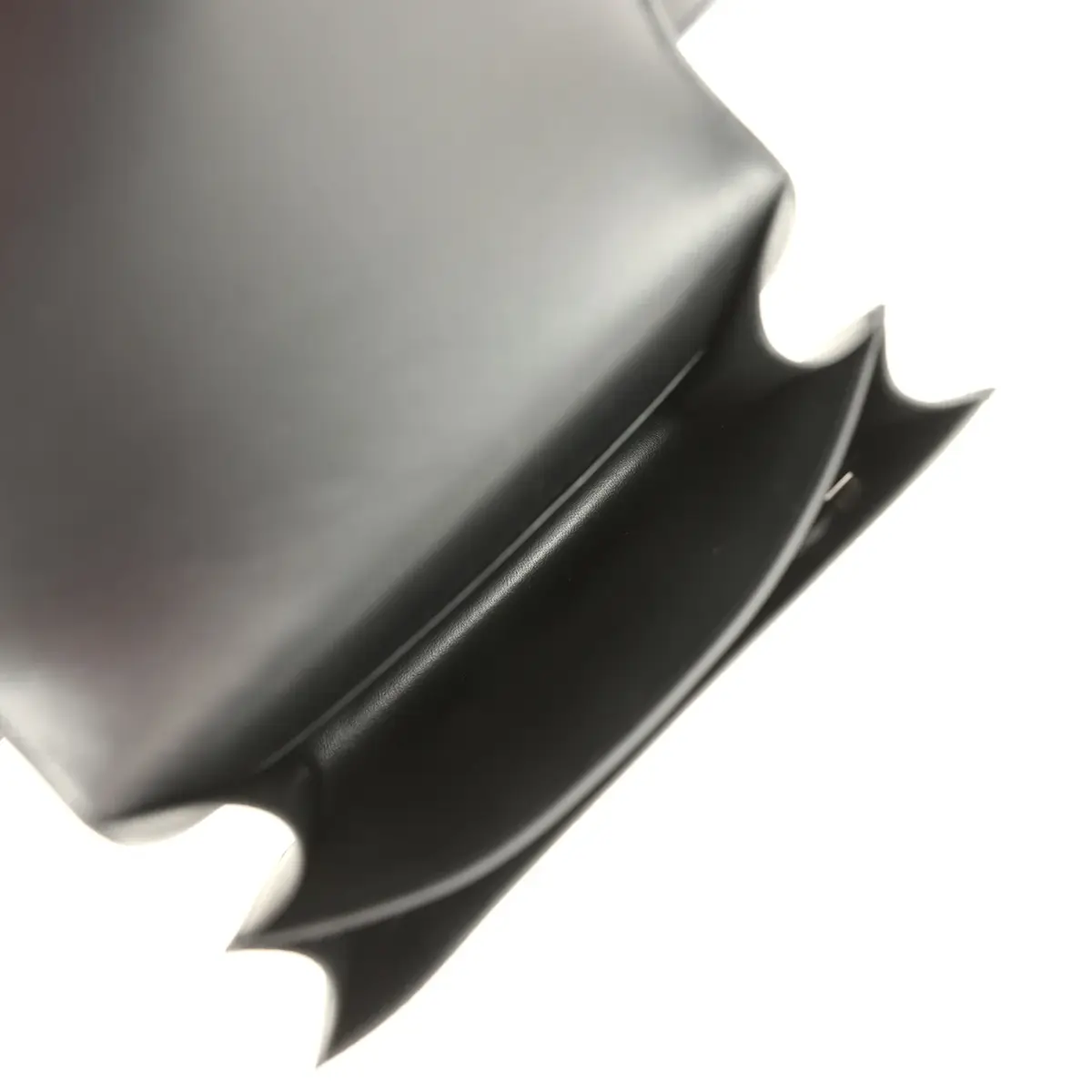 HERMÈS Hermes Constance 1-18 Black Epsom Gold Hardware | Thumbnail 8 HERMÈS Hermes Constance 1-18 Black Epsom Gold Hardware | Thumbnail 8