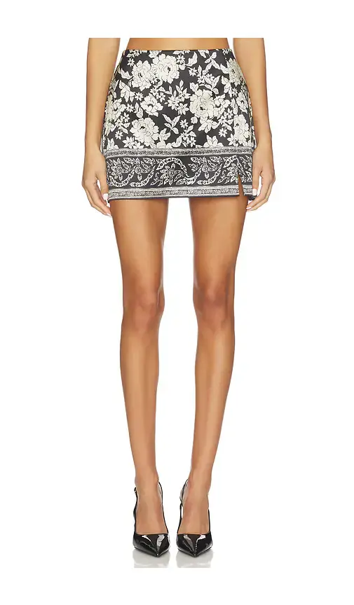 Amanda Uprichard Dale Skort