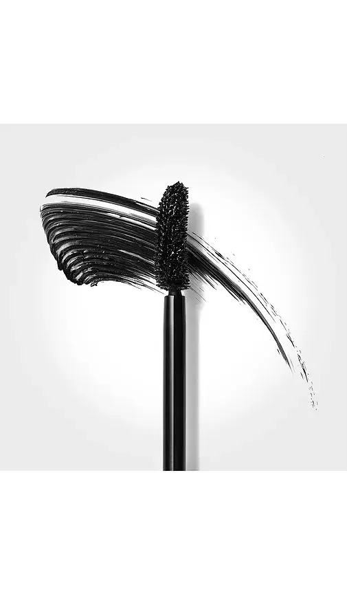 Stila Travel Size Made-U-Lash Tubing Mascara | Thumbnail 2 Stila Travel Size Made-U-Lash Tubing Mascara | Thumbnail 2