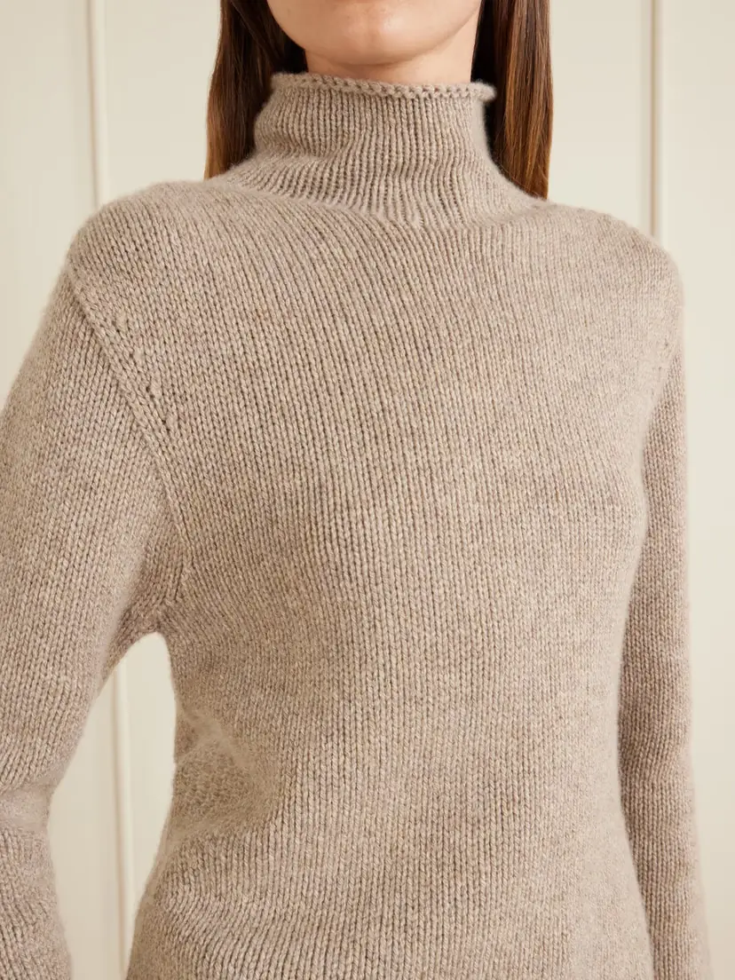 The Row Mariam Turtleneck Cashmere Sweater | Thumbnail 4 The Row Mariam Turtleneck Cashmere Sweater | Thumbnail 4