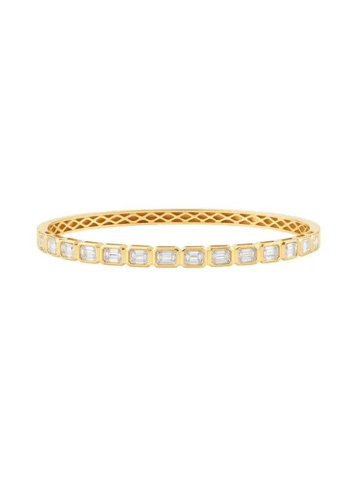 3.20ct Diamond 18K Gold Emerald Cut Bezel Bangle Bracelet 3.20ct Diamond 18K Gold Emerald Cut Bezel Bangle Bracelet