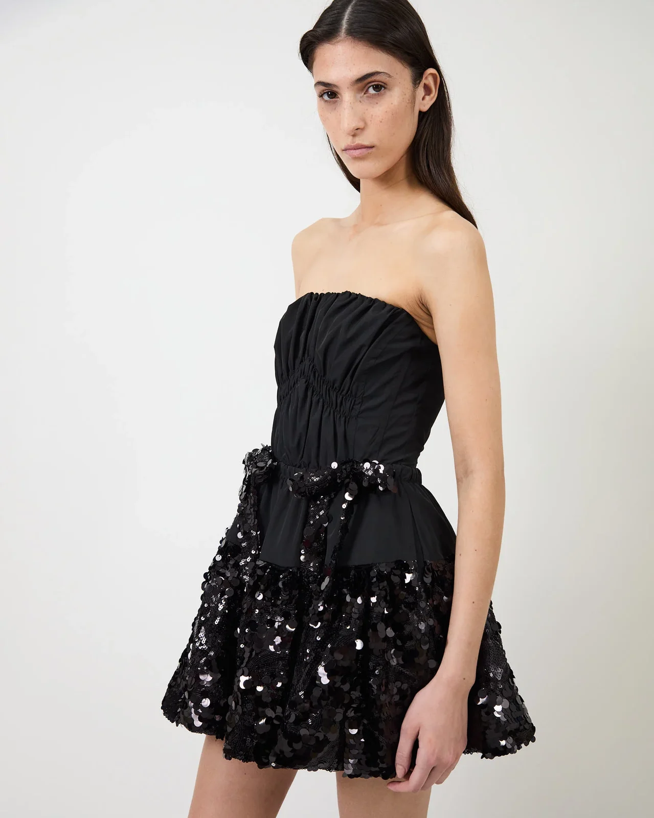 The Kamilla dress in sequins The Kamilla dress in sequins