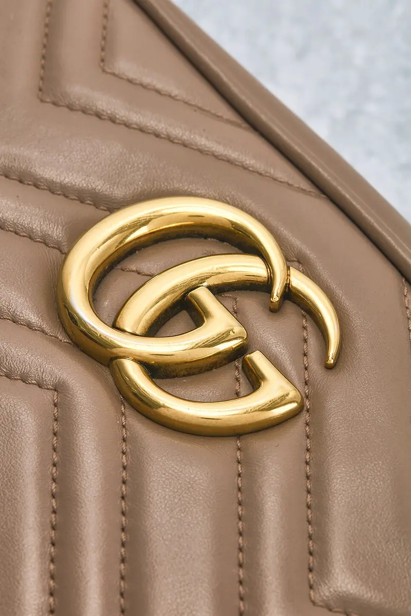 Gucci GG Marmont Shoulder Bag | Thumbnail 7 Gucci GG Marmont Shoulder Bag | Thumbnail 7