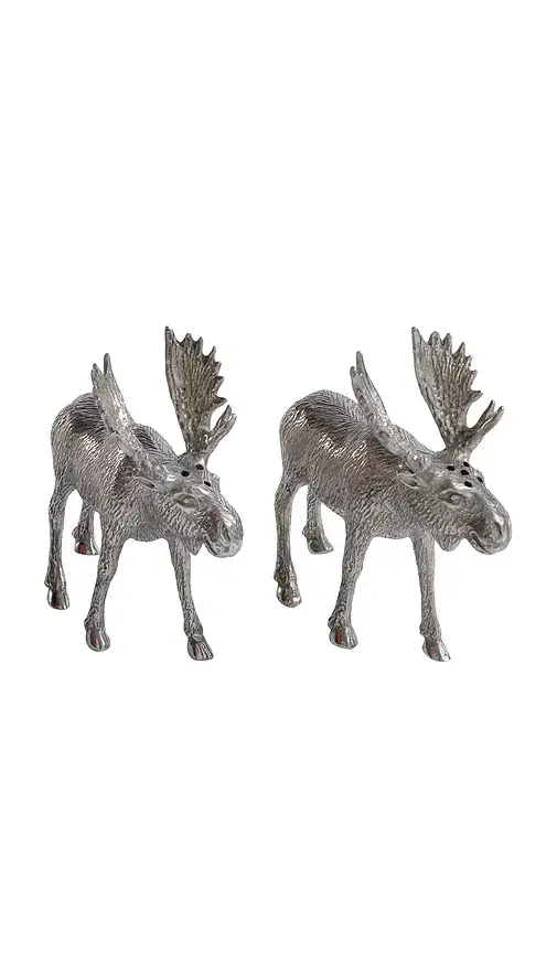 The Favorites St. Anton Pewter Moose Salt & Pepper Shakers | Image 1 The Favorites St. Anton Pewter Moose Salt & Pepper Shakers | Image 1