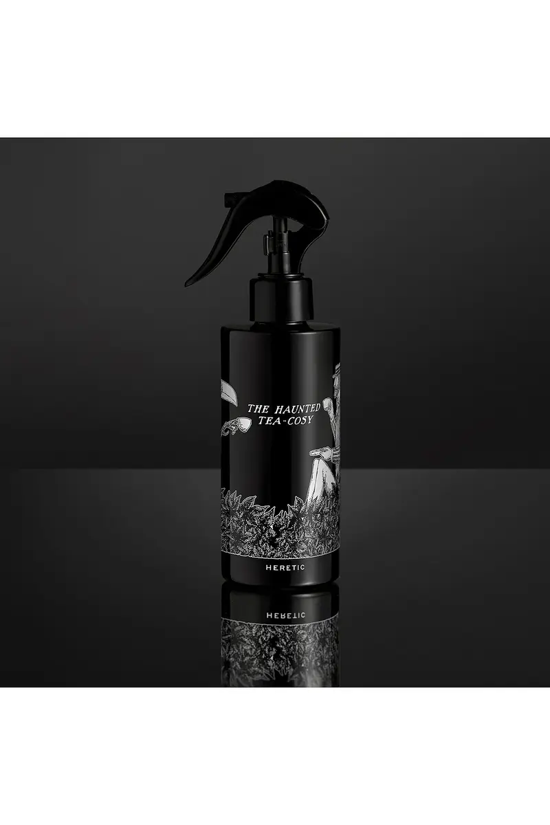 HERETIC PARFUM The Haunted Tea Cozy Room Spray | Thumbnail 5 HERETIC PARFUM The Haunted Tea Cozy Room Spray | Thumbnail 5