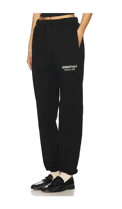 Fear of God Essentials Fleece Essential Sweatpant | Thumbnail 2