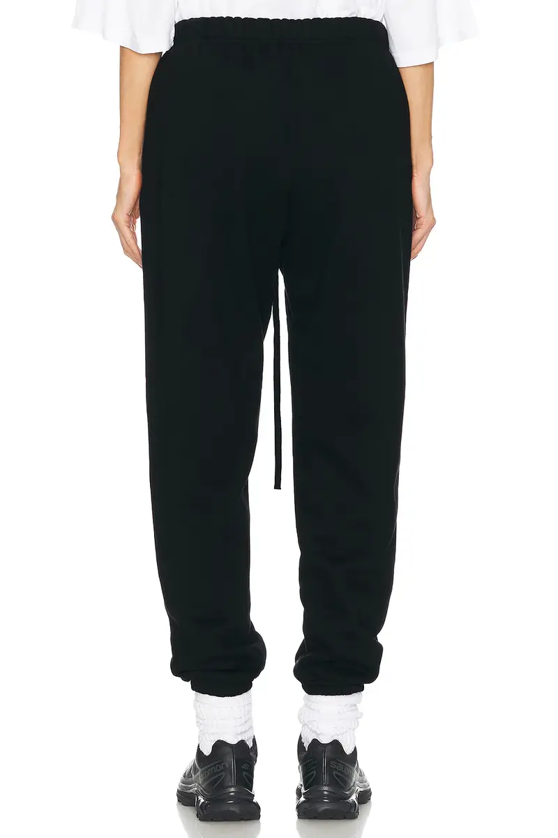 Fear of God Essentials Fleece Essential Sweatpant | Thumbnail 6