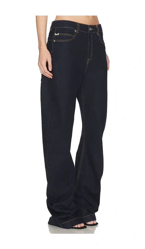 HAELO Banana Twist Flare Jean | Thumbnail 2