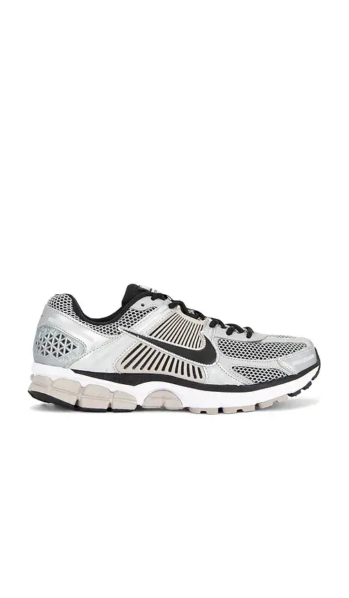 Nike Zoom Vomero 5