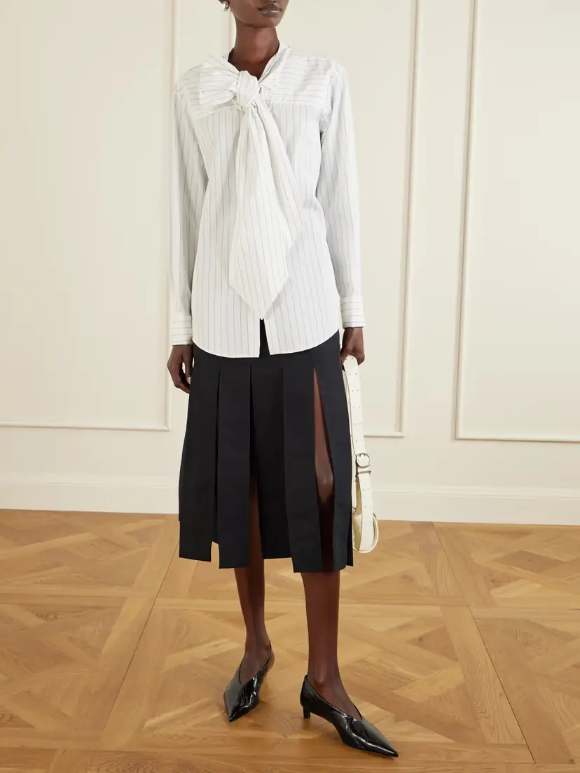 Jil Sander Crinkled Patent-leather Pumps | Thumbnail 4