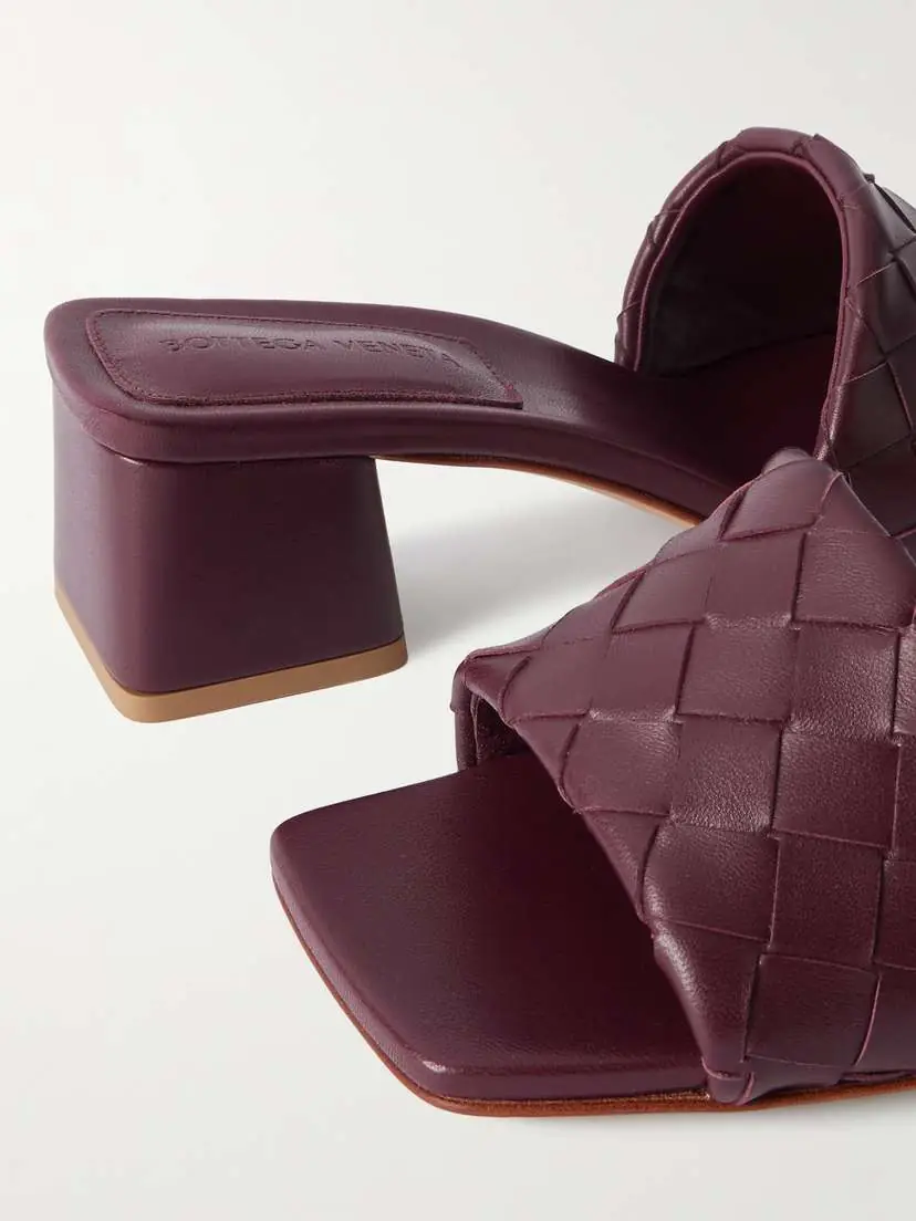 Bottega Veneta Riva Intrecciato Leather Mules | Thumbnail 4 Bottega Veneta Riva Intrecciato Leather Mules | Thumbnail 4