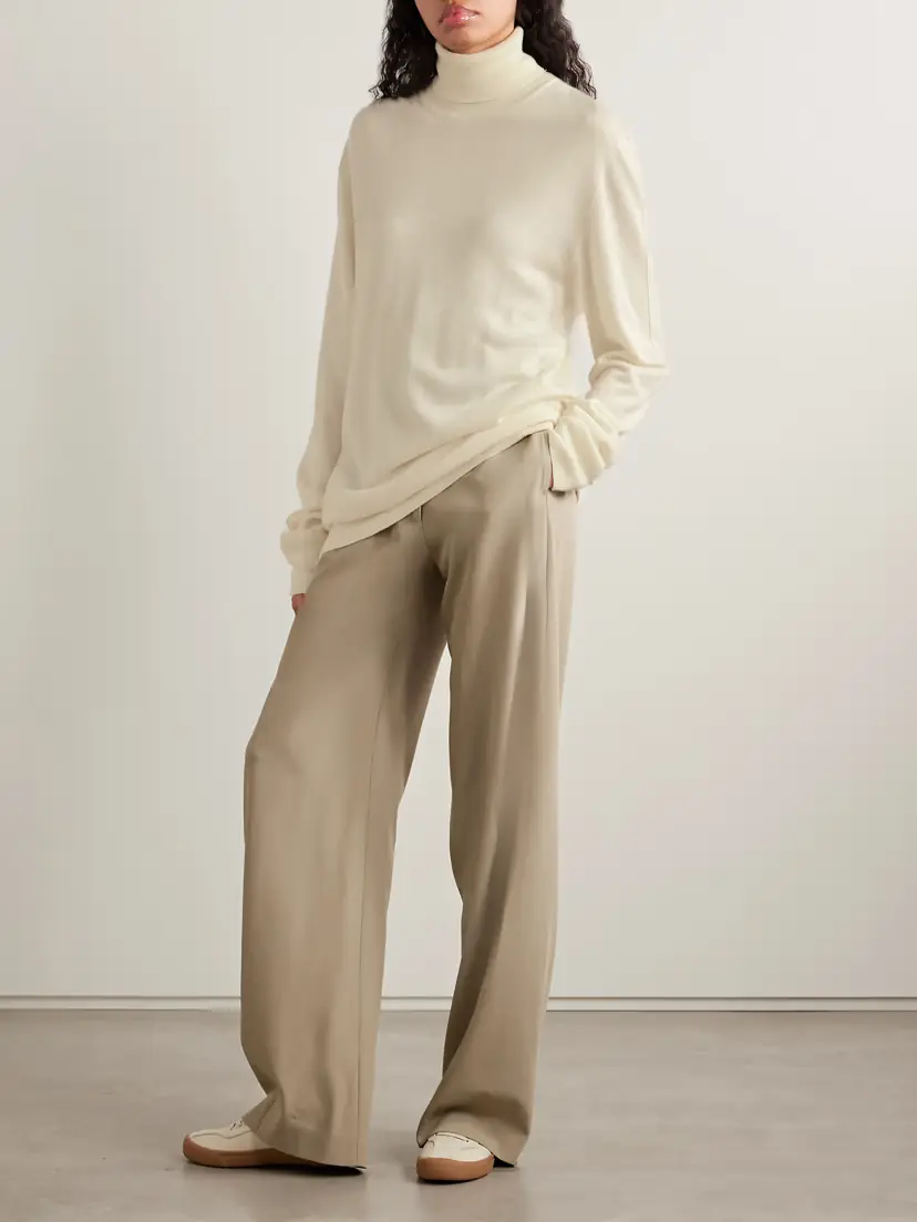 The Row Lizzy Oversized Cashmere Turtleneck Sweater | Thumbnail 2 The Row Lizzy Oversized Cashmere Turtleneck Sweater | Thumbnail 2